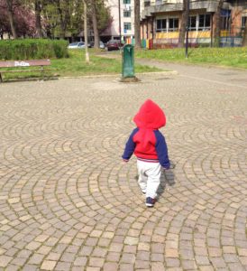 Mio figlio che cammina